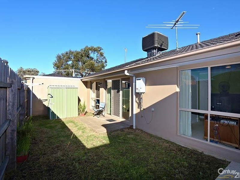 2/9 Harris Street, Springvale VIC 3171