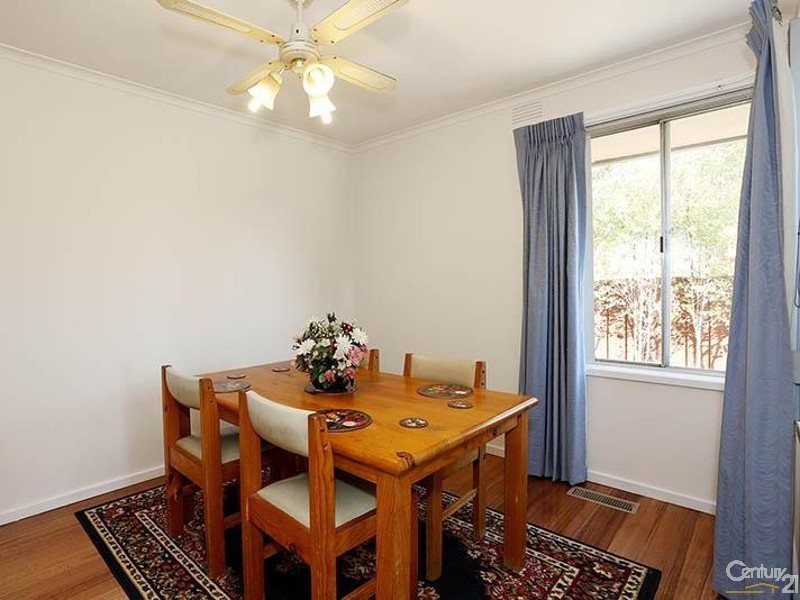 32 Harold Road, Springvale South VIC 3172