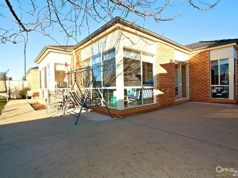 59 Lancaster Drive, Point Cook VIC 3030