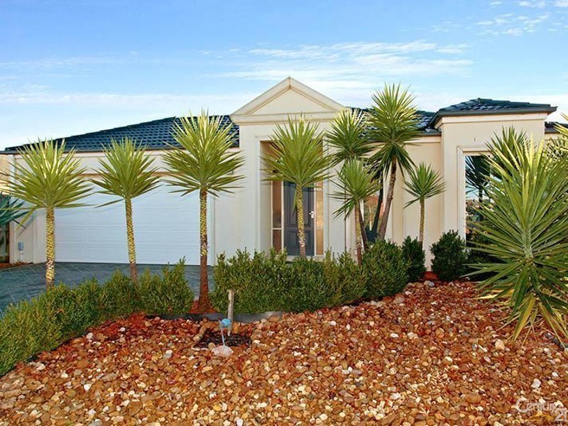 59 Lancaster Drive, Point Cook VIC 3030