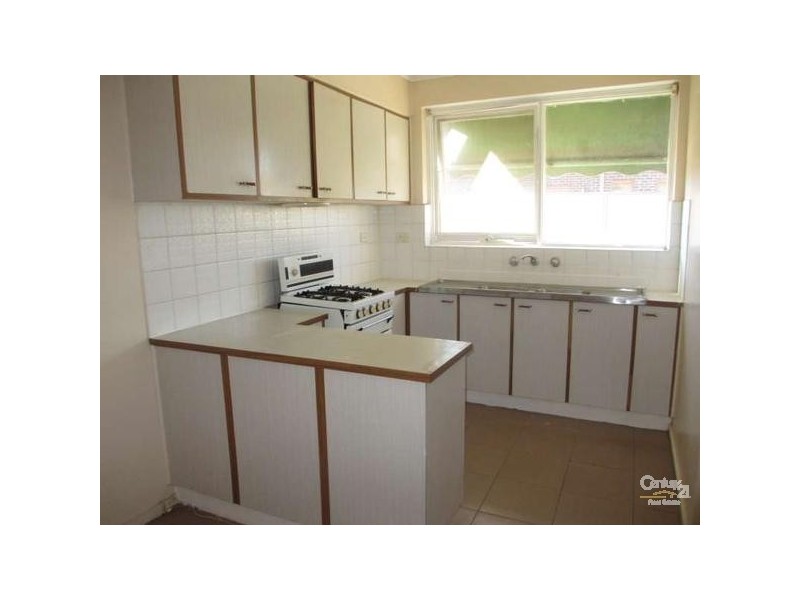 9/12 Stud Road, Dandenong VIC 3175