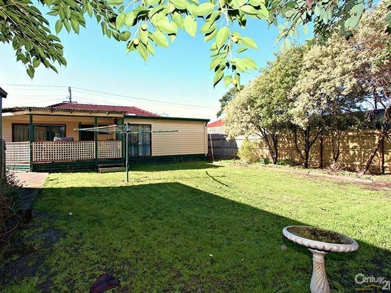 6 Callander Road, Noble Park VIC 3174