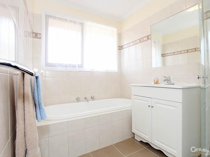 29 Jacinta Court, Doveton VIC 3177