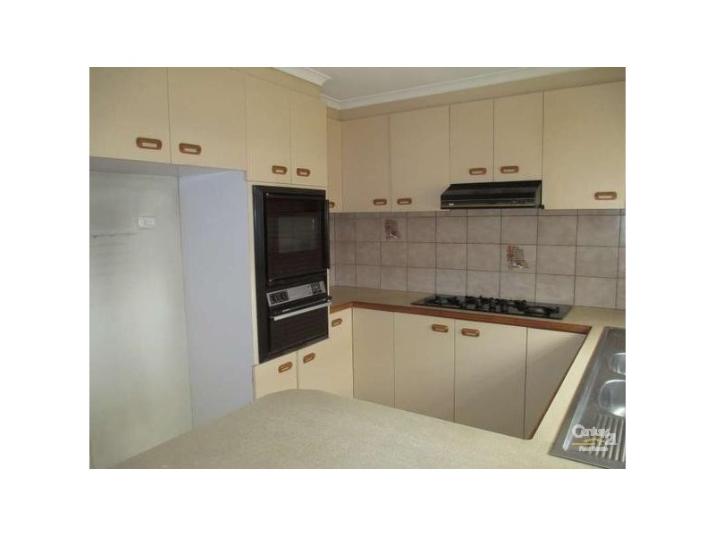 15 McKeon Circut, Dandenong North VIC 3175