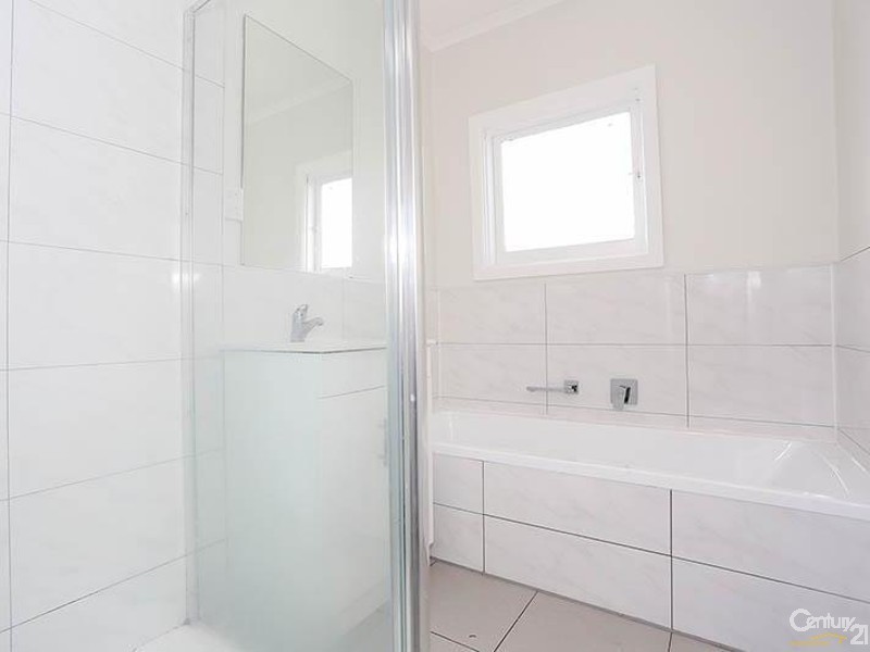 43 Goodwood Drive, Springvale VIC 3171