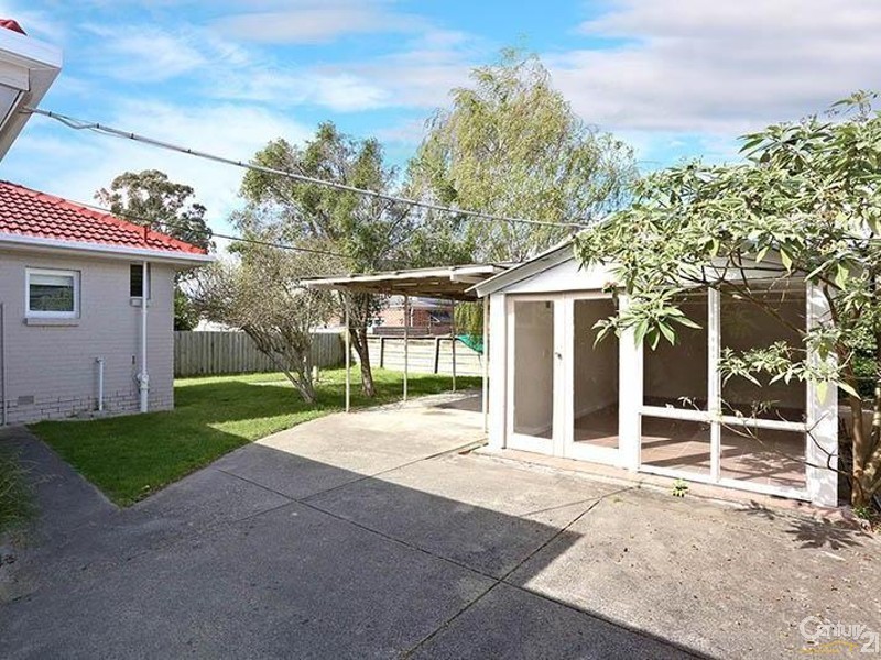 43 Goodwood Drive, Springvale VIC 3171