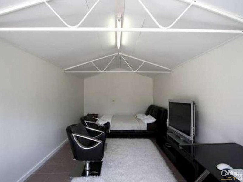 43 Goodwood Drive, Springvale VIC 3171