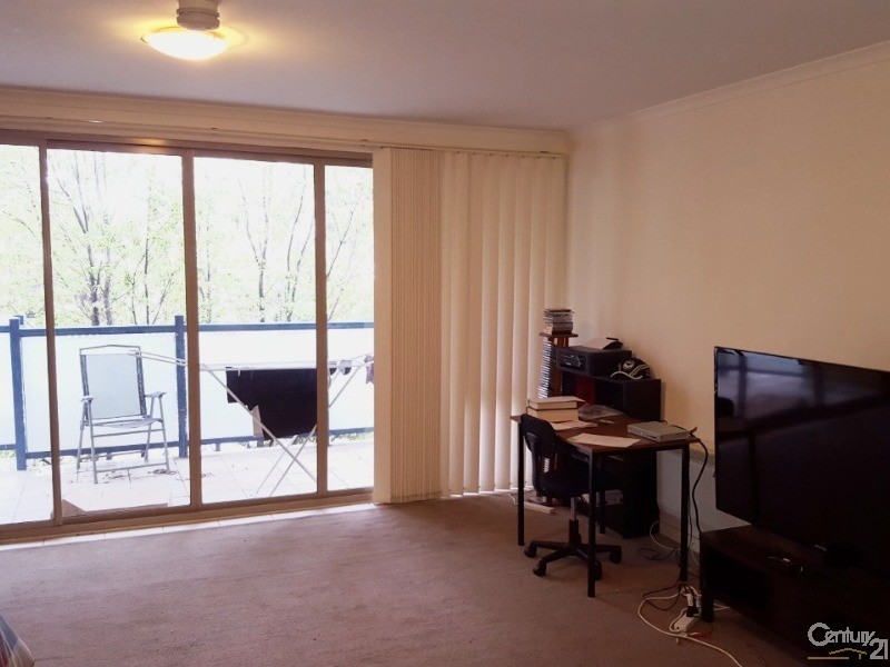 2/9 King Street, Dandenong VIC 3175