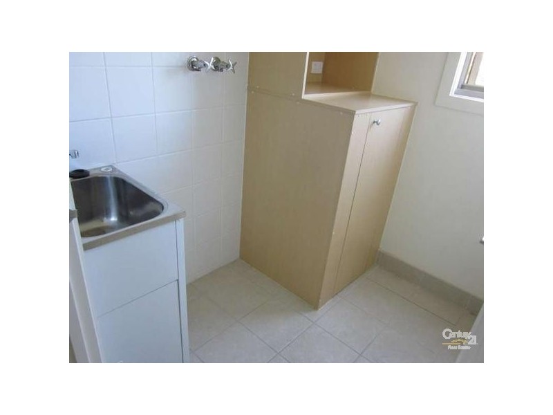 2/9 King Street, Dandenong VIC 3175