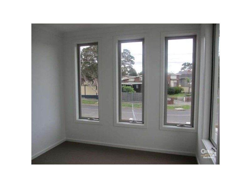 4/14 Pamela Street, Noble Park VIC 3174