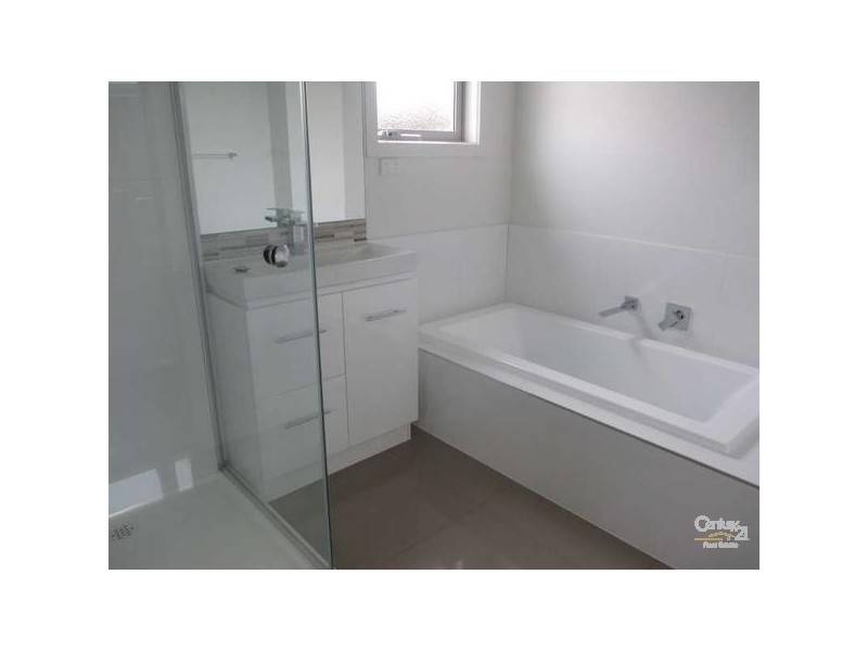 4/14 Pamela Street, Noble Park VIC 3174