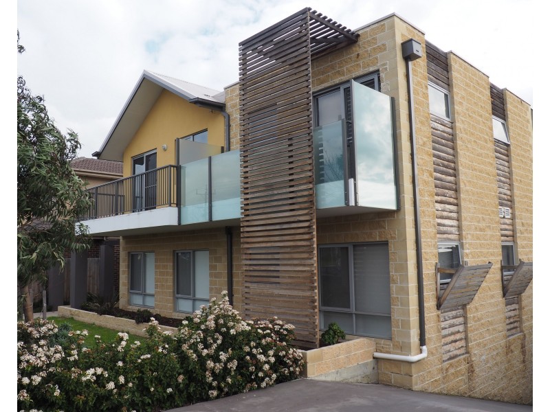 11/5 Phillip Street, Mentone VIC 3194