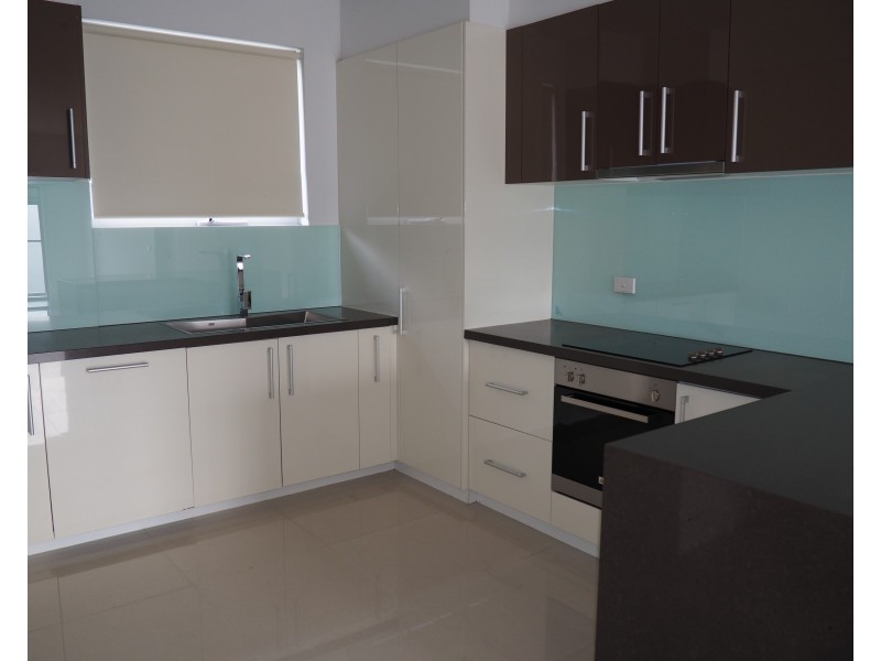 11/5 Phillip Street, Mentone VIC 3194