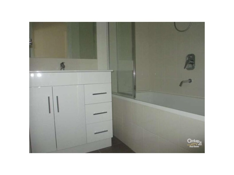 2/3 Tyree Avenue, Springvale VIC 3171