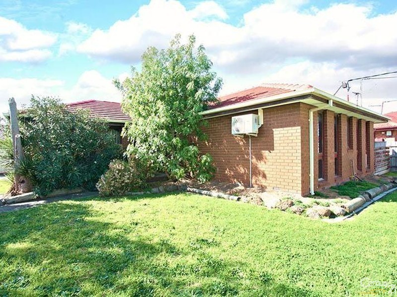 1 Arnot Court, Springvale South VIC 3172