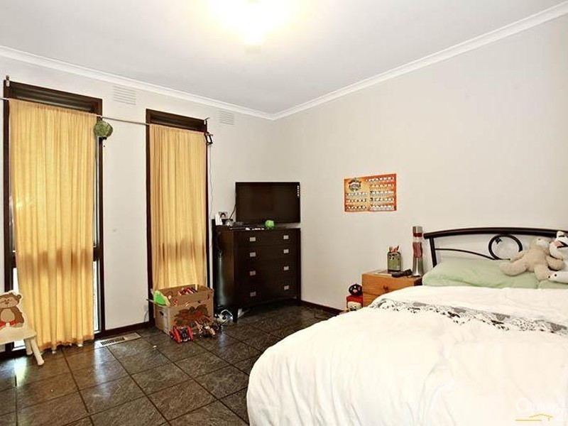 1 Arnot Court, Springvale South VIC 3172