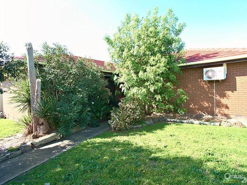 1 Arnot Court, Springvale South VIC 3172