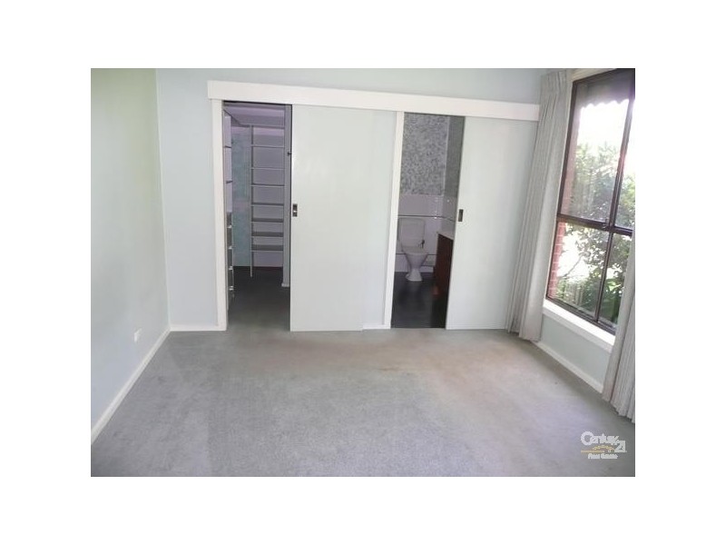 10 Coniston Court, Springvale South VIC 3172