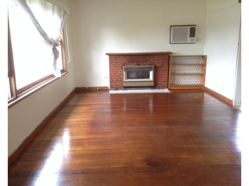 4 Vardon Street, Springvale VIC 3171