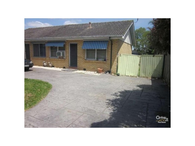 2/52 Nockolds Crescent, Noble Park VIC 3174