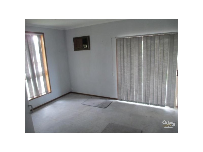 33 Orloff Close, Clayton South VIC 3169
