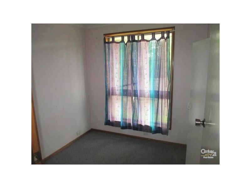 33 Orloff Close, Clayton South VIC 3169