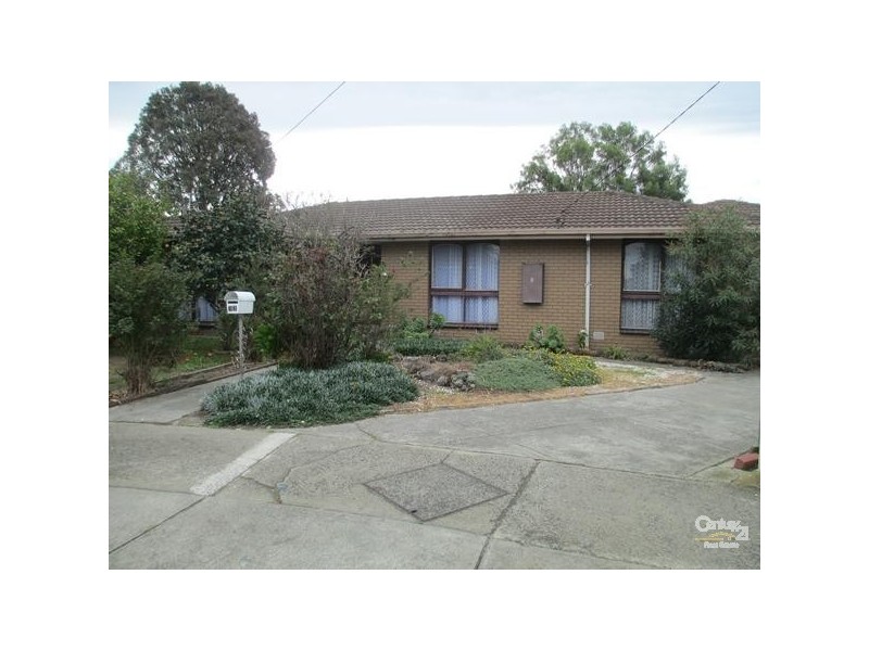 33 Orloff Close, Clayton South VIC 3169