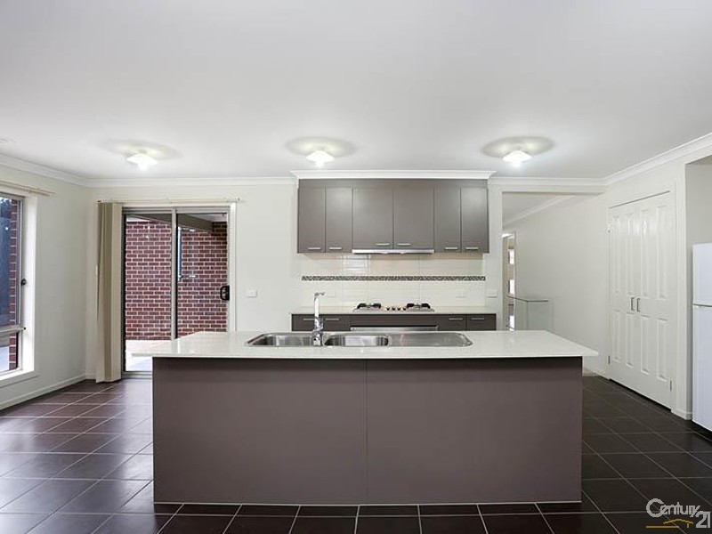 1 Annette Court, Endeavour Hills VIC 3802