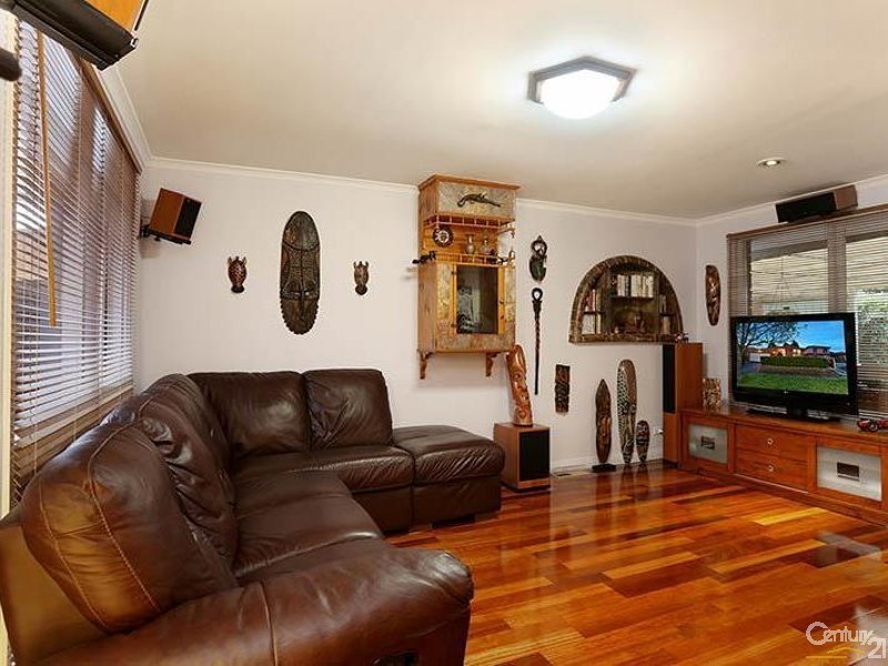 1 Debbie Court, Doveton VIC 3177