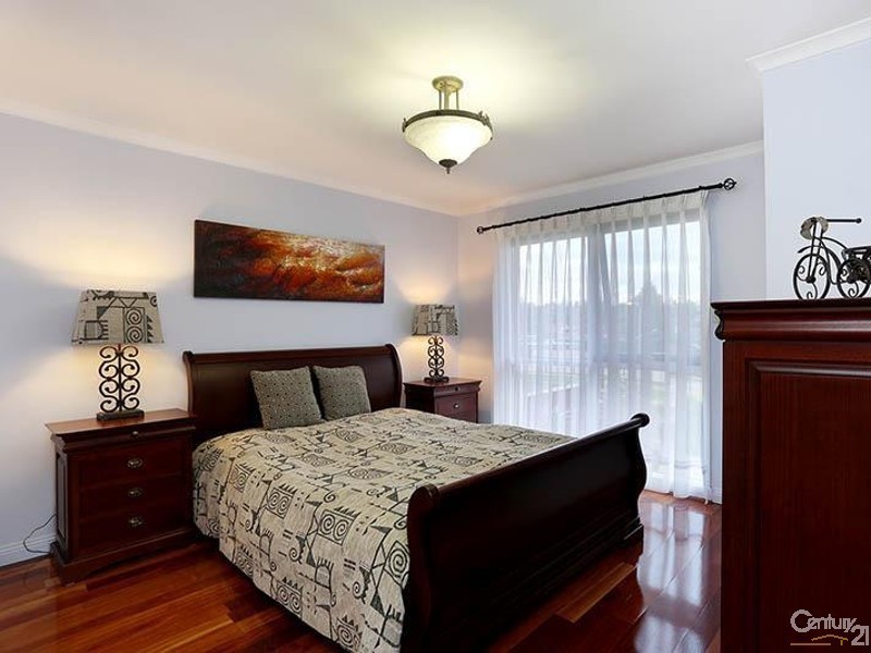 1 Debbie Court, Doveton VIC 3177