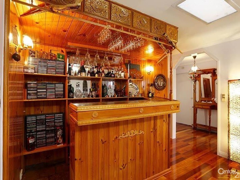 1 Debbie Court, Doveton VIC 3177