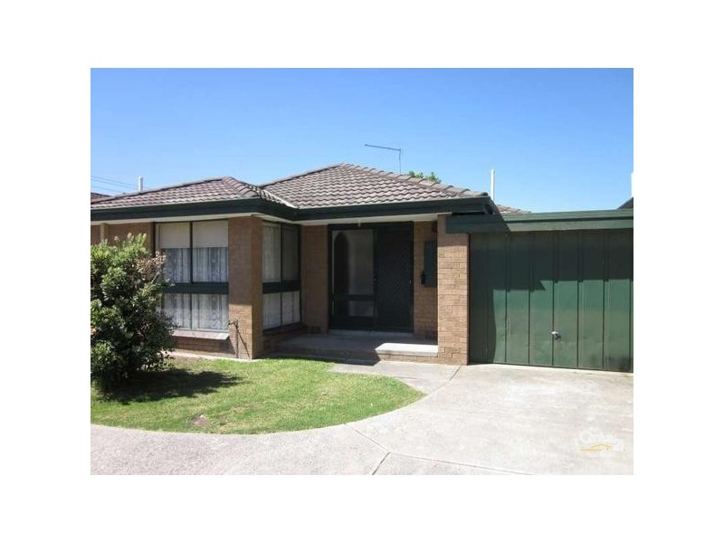 2/143 Noble Street, Noble Park VIC 3174