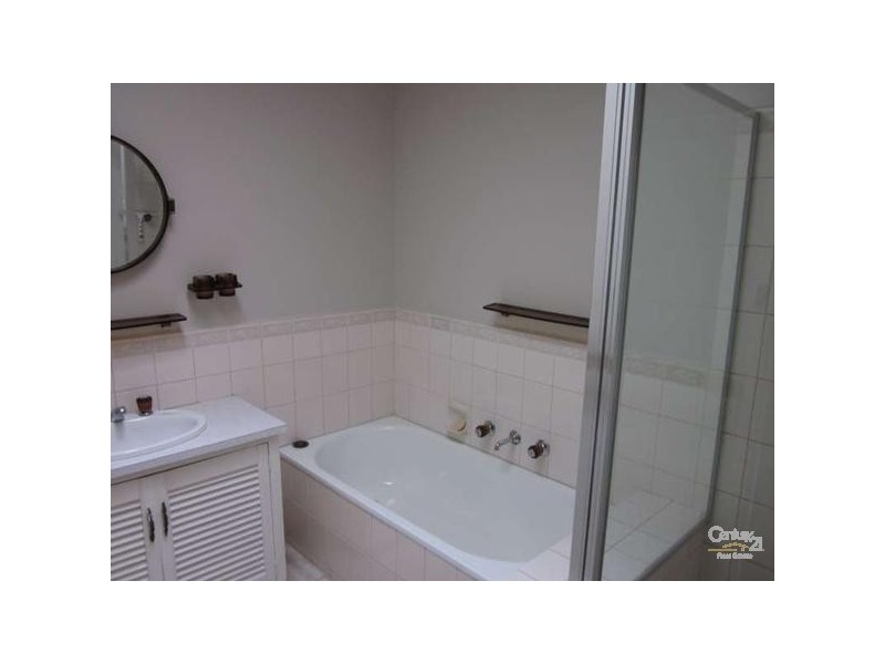 2/143 Noble Street, Noble Park VIC 3174