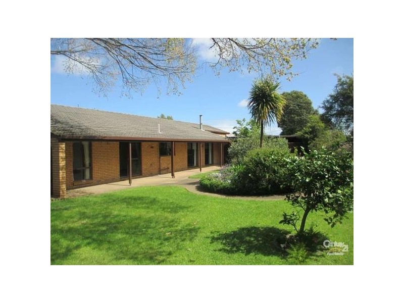 4 Pedder Court, Dandenong North VIC 3175