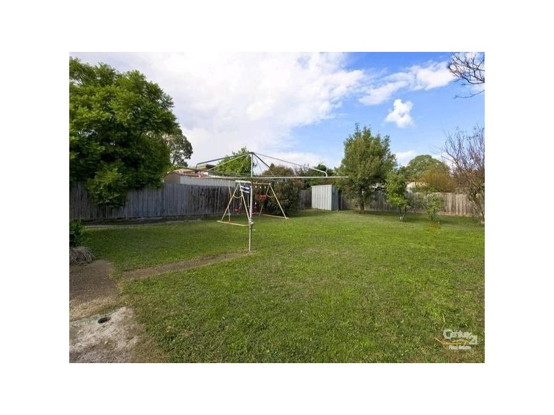 8 Warbla Street, Dandenong North VIC 3175