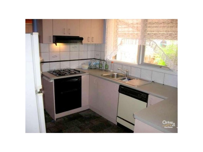 4 Altair Street, Springvale South VIC 3172