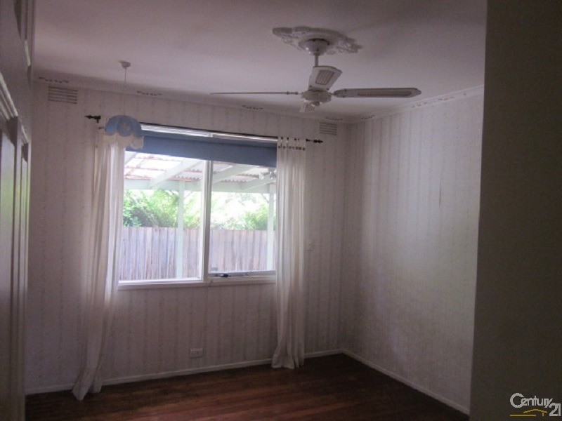 4 Altair Street, Springvale South VIC 3172