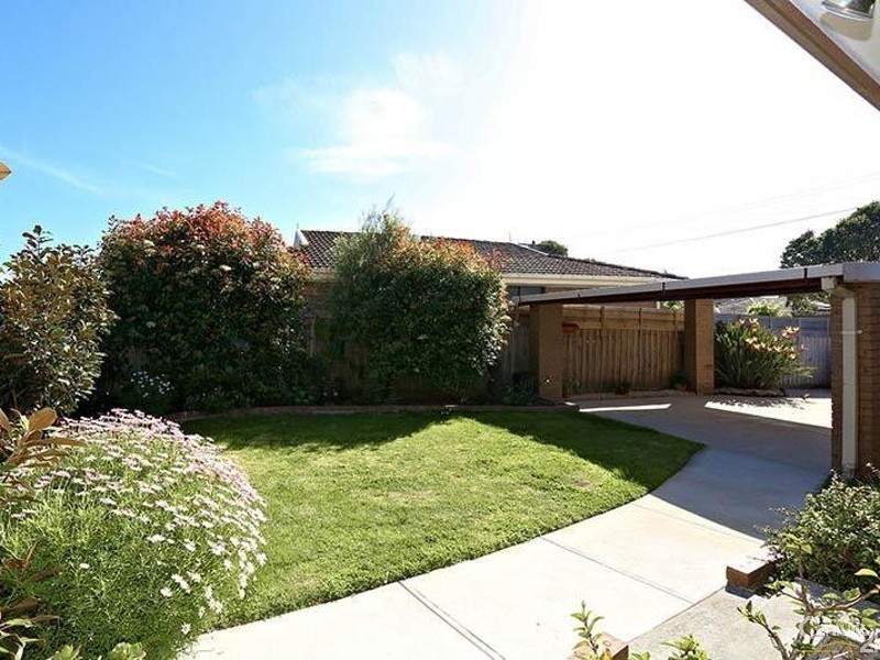 69 Paterson Road, Springvale South VIC 3172