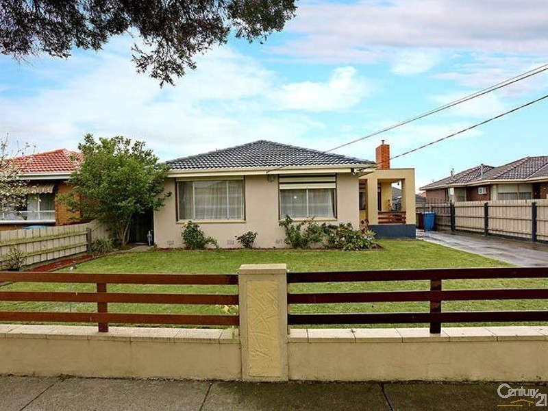 19 Holly Ave, Dandenong North VIC 3175