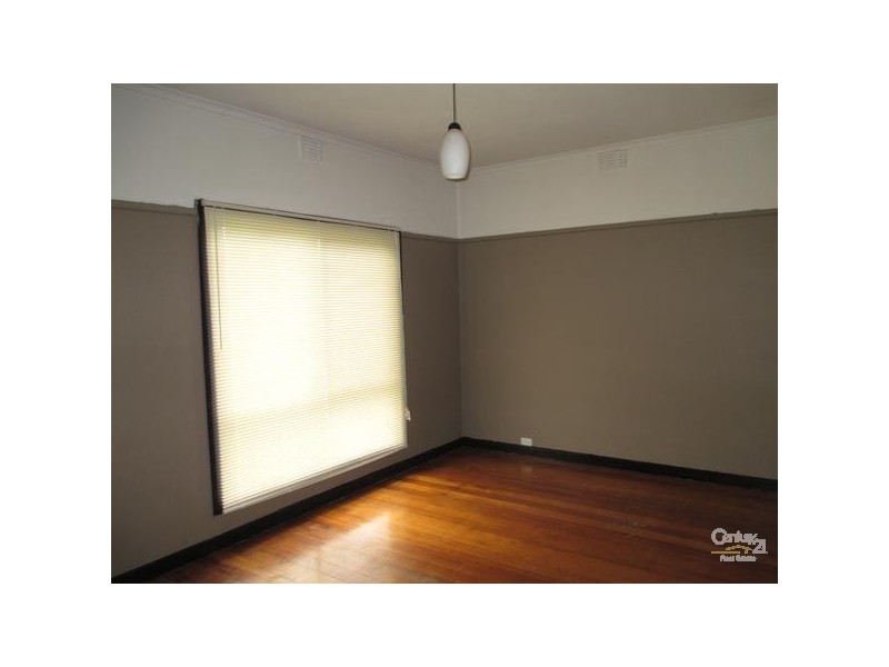 5 Union Grove, Springvale VIC 3171