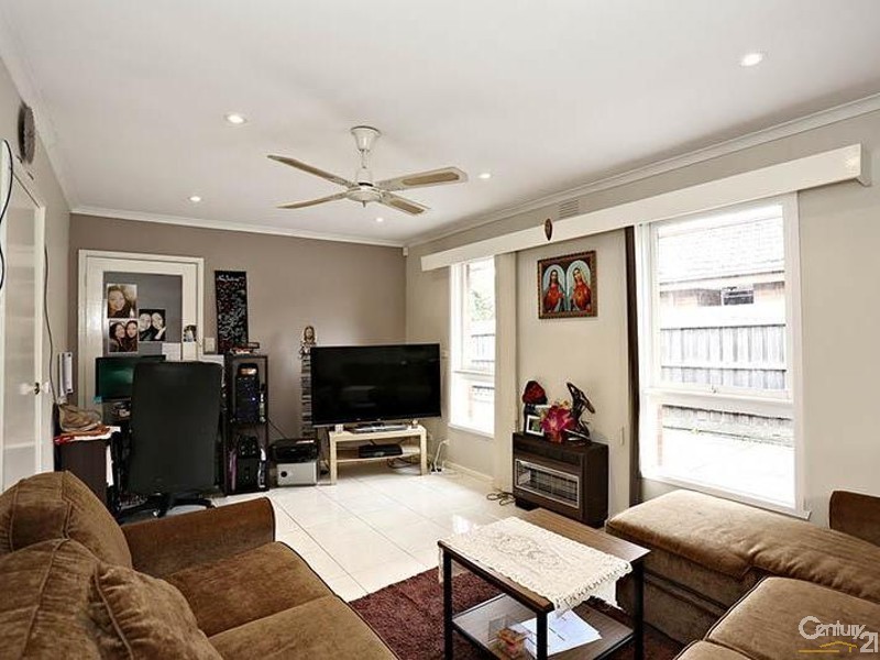 1/13 Third Avenue, Dandenong North VIC 3175