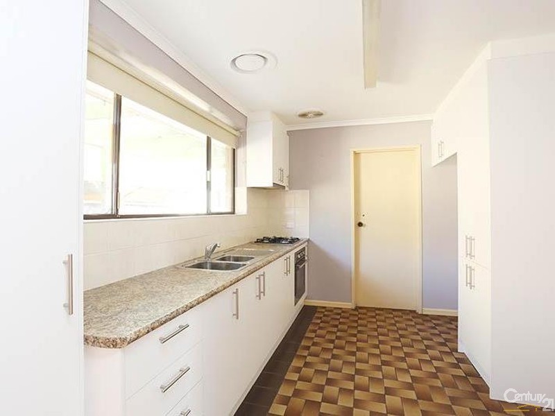 4/10 Sunnyside Ave, Dandenong VIC 3175