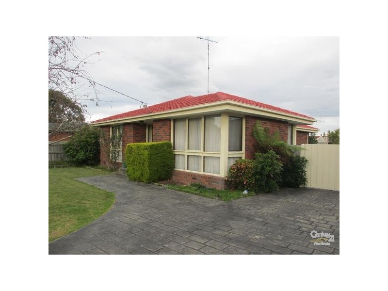 7 Floriana Ave, Doveton VIC 3177