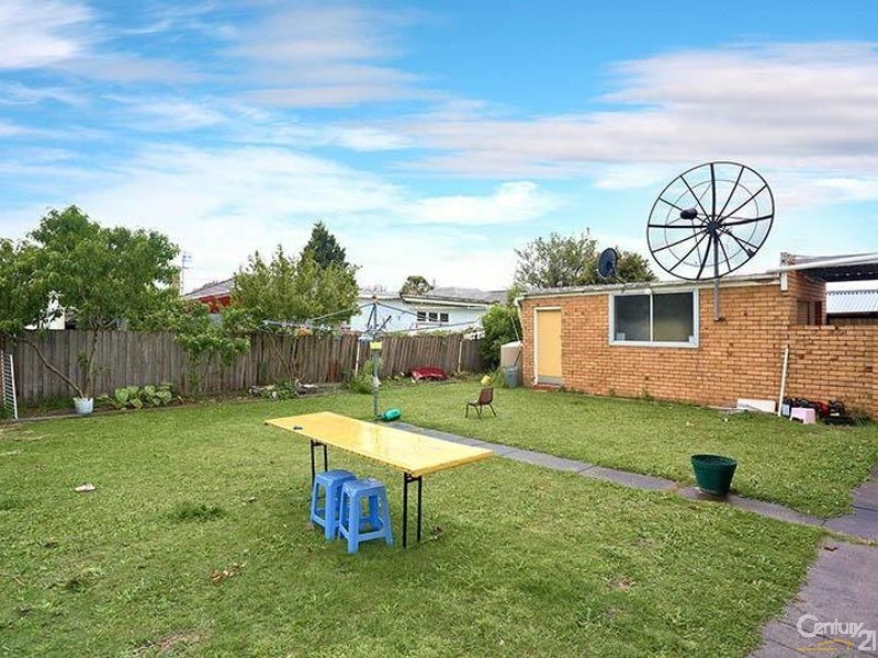 5 Keets Court, Springvale VIC 3171
