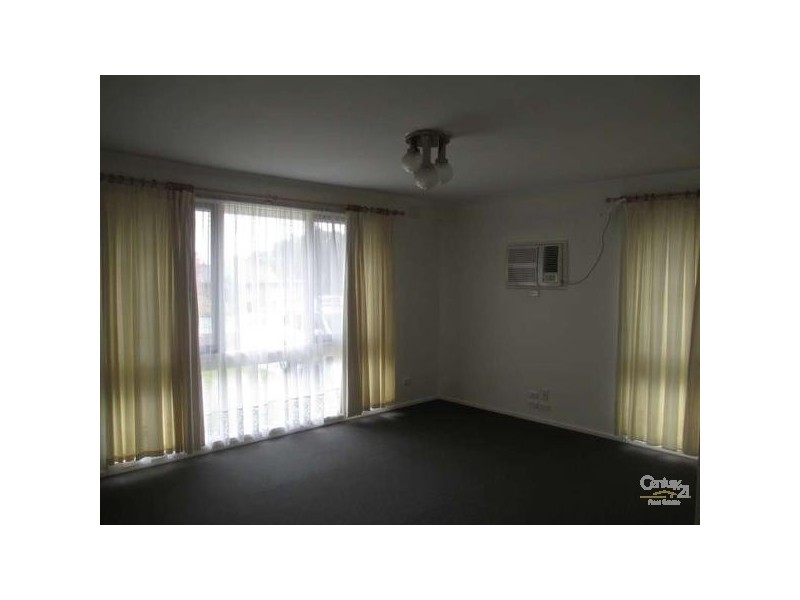 27 Brady Road, Dandenong North VIC 3175