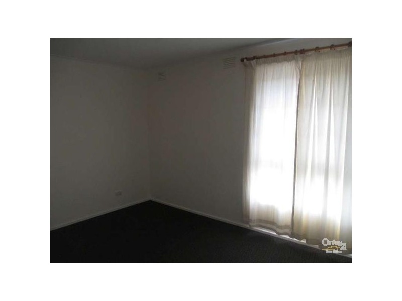 27 Brady Road, Dandenong North VIC 3175