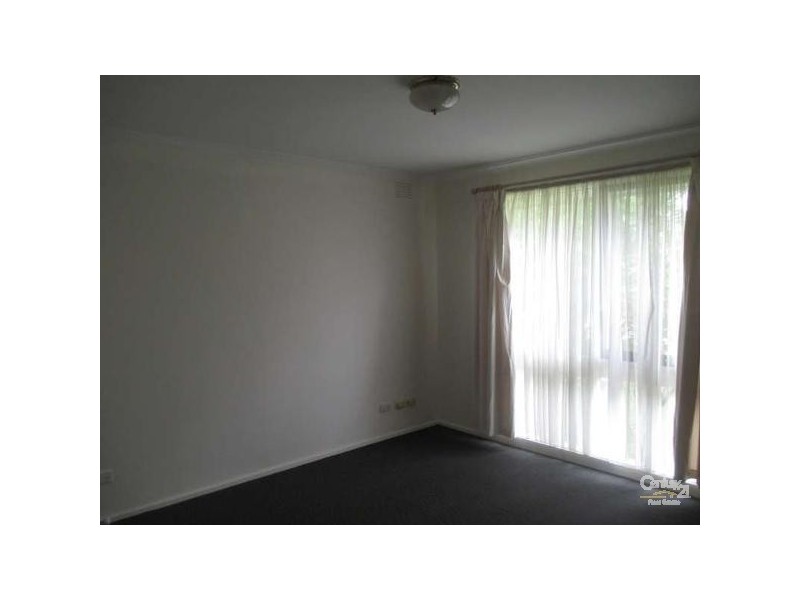 27 Brady Road, Dandenong North VIC 3175