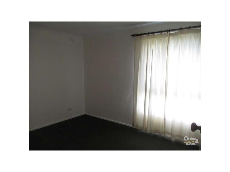 27 Brady Road, Dandenong North VIC 3175