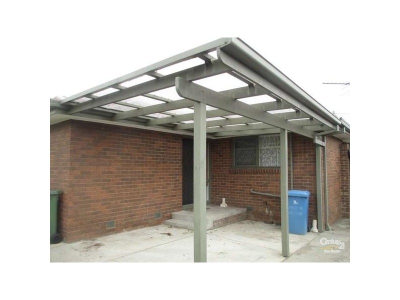 27 Brady Road, Dandenong North VIC 3175