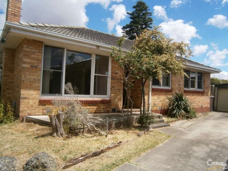 7 Broadoak Street, Noble Park VIC 3174
